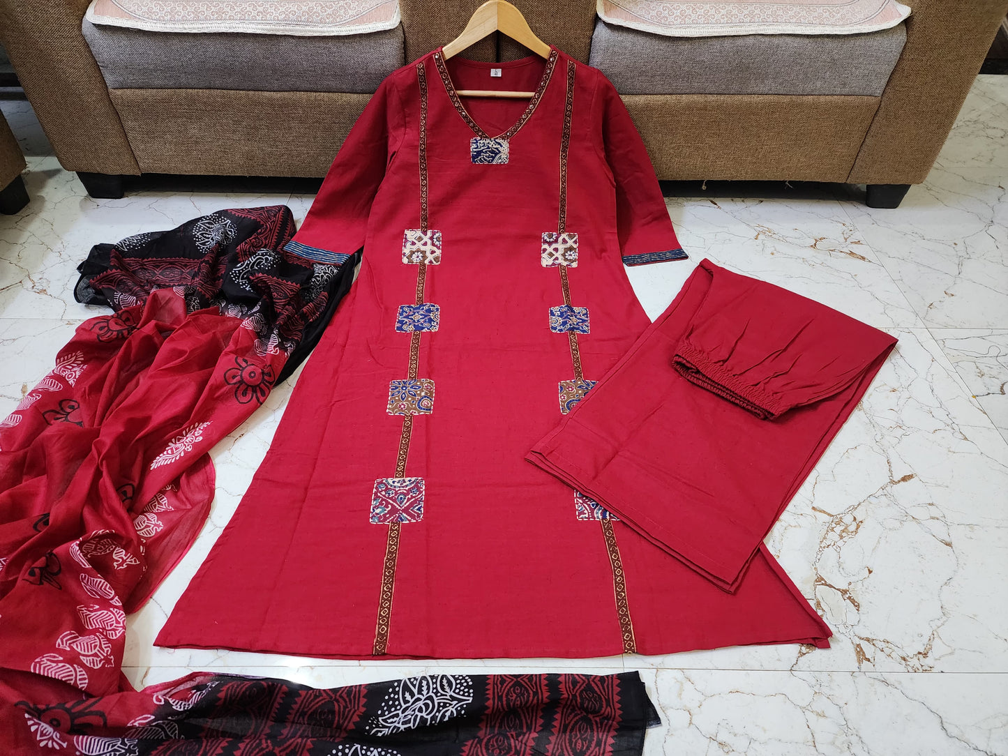 Classic Red Cotton Patch Detailing Kurta Set with Dupatta For Women