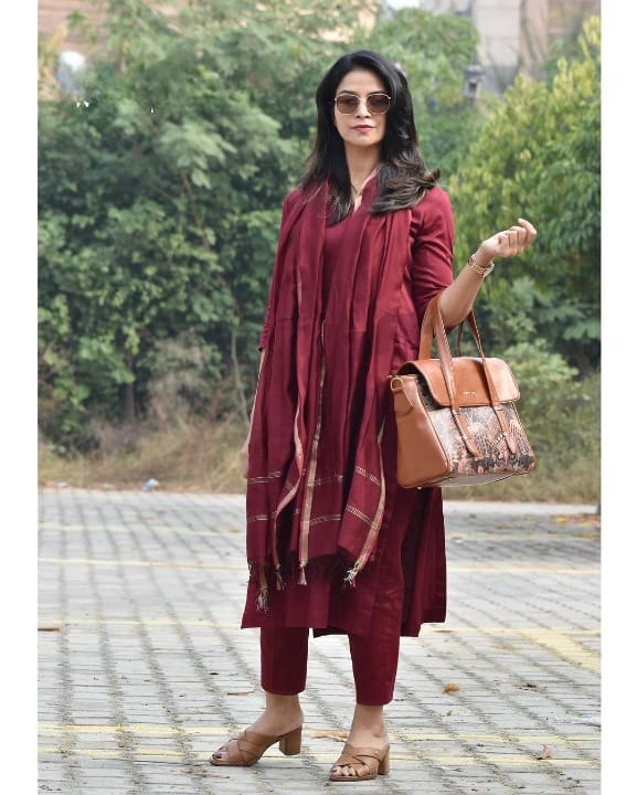 Maroon Cotton Plain Kurti Pant Set with Chanderi Dupatta For Women