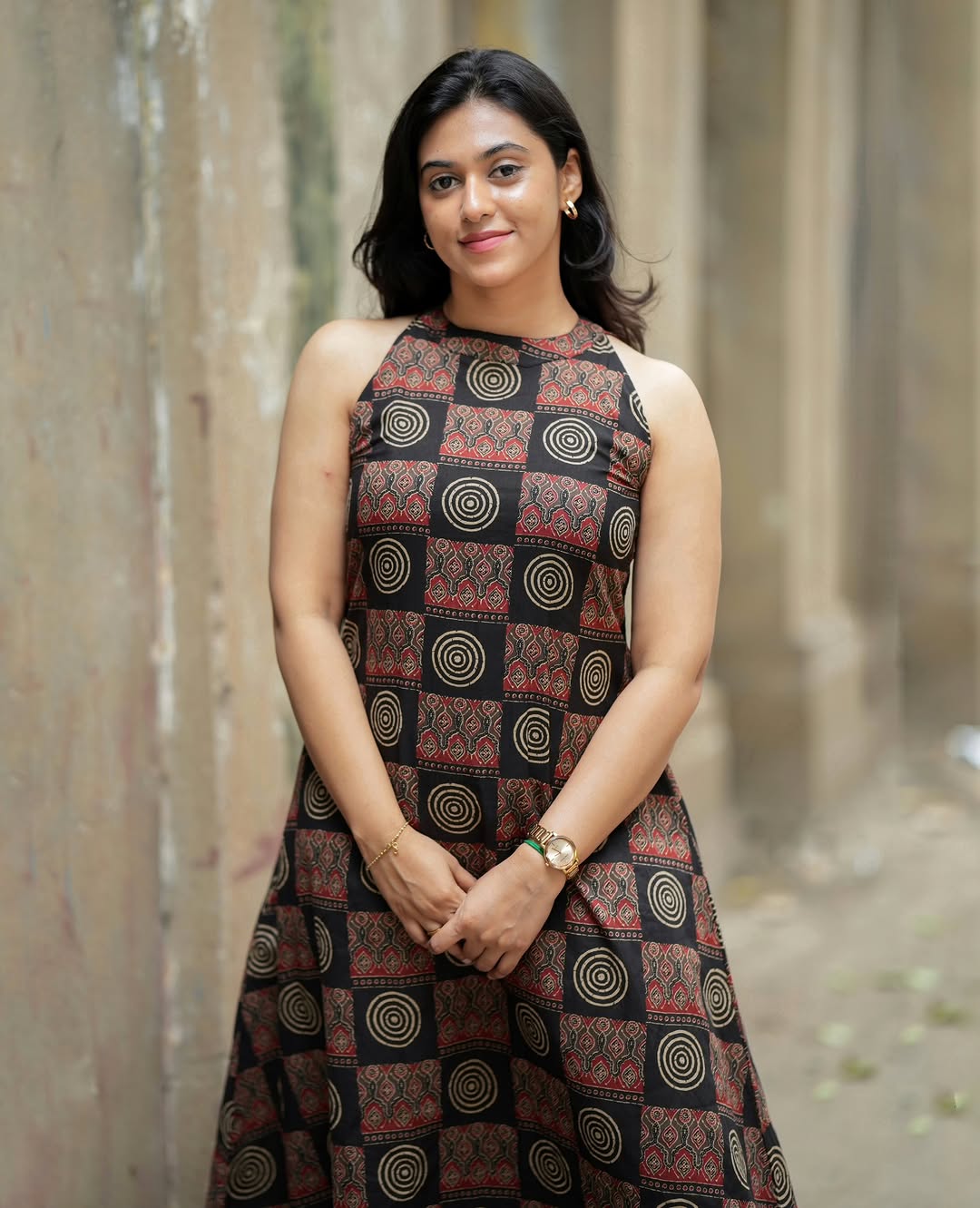 Black & Red Cotton Abstract Print Sleeveless Kurta And Pant Set For Women