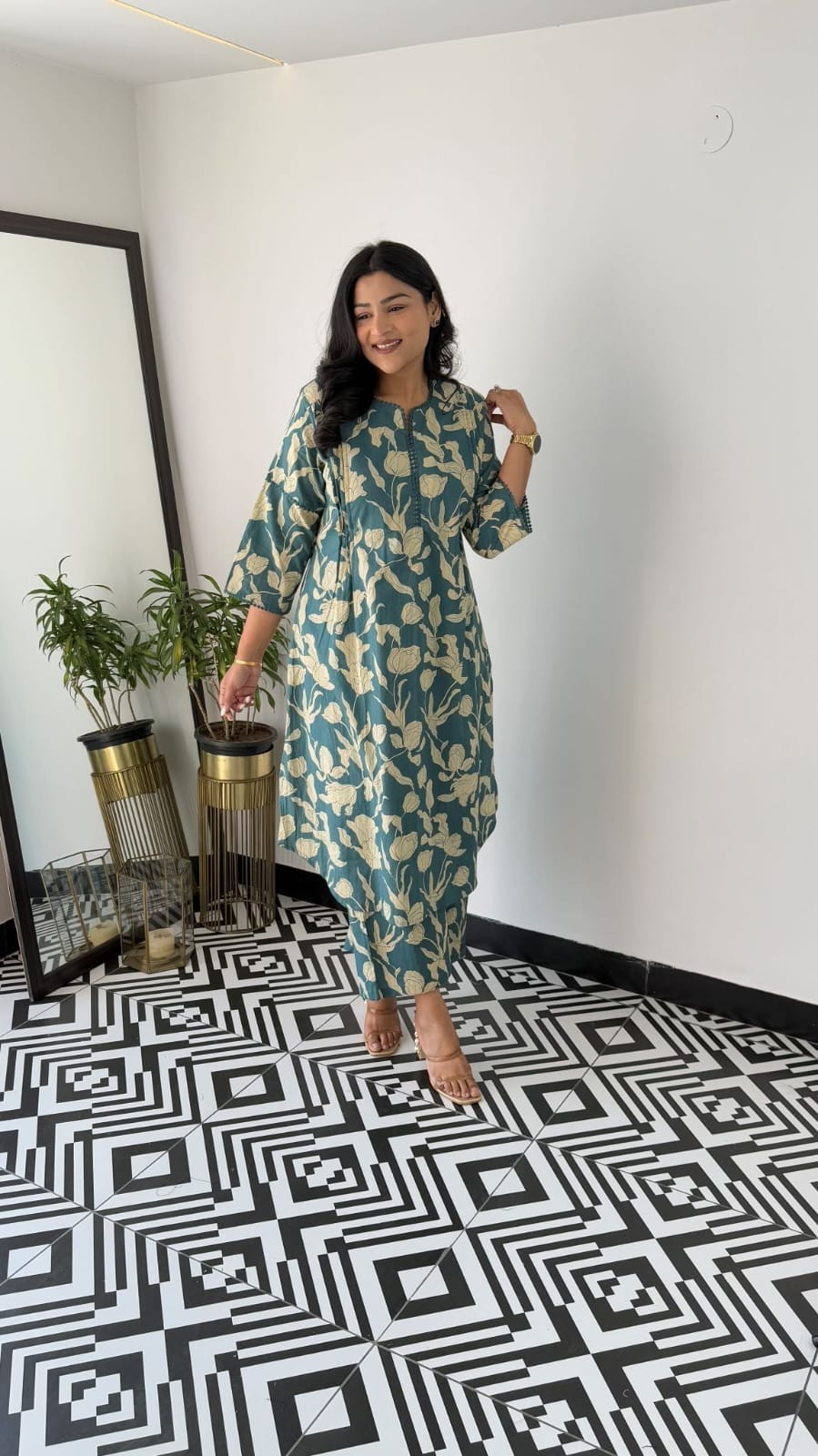 Blue Floral Vine Print Kurta Pant Set with Lace Detail For Women