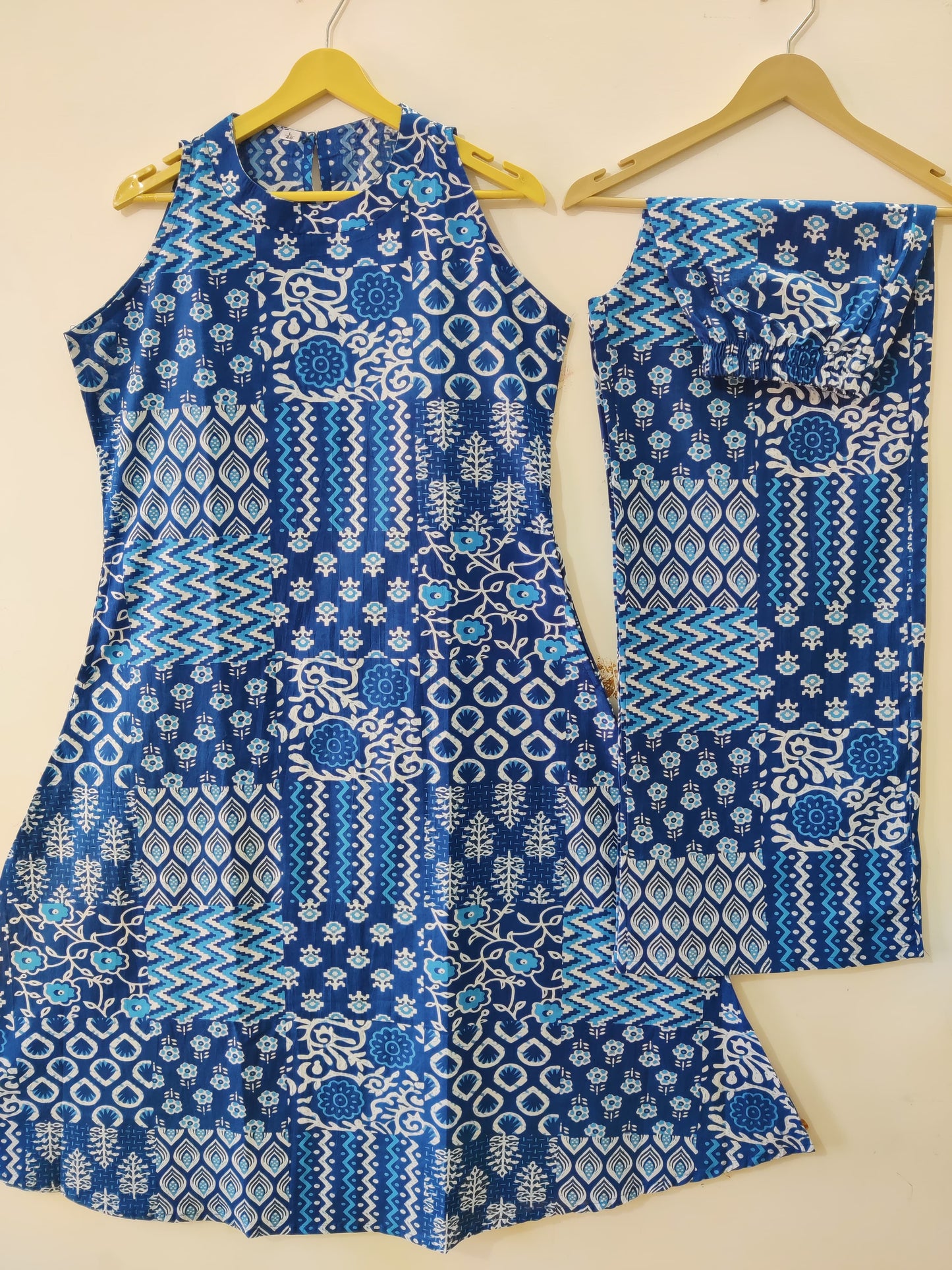 Indigo Blue Cotton Patchwork Print Sleeveless Kurta And Pant Set For Women