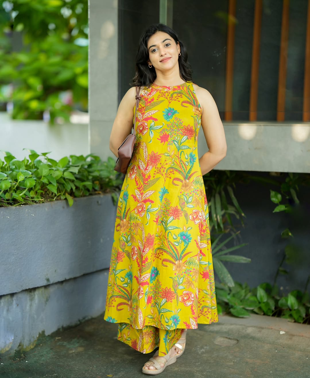 Yellow Cotton Floral Print Sleeveless Kurta And Pant Set For Women