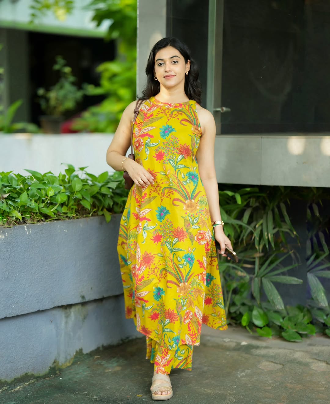 Yellow Cotton Floral Print Sleeveless Kurta And Pant Set For Women