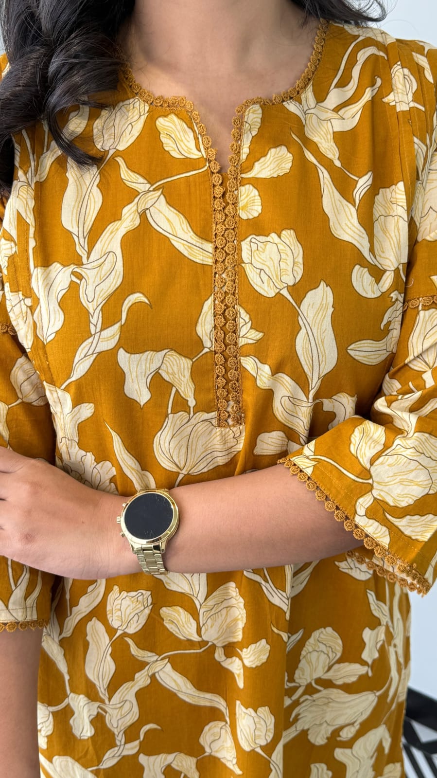 Yellow Floral Vine Print Kurta Pant Set with Lace Detail For Women