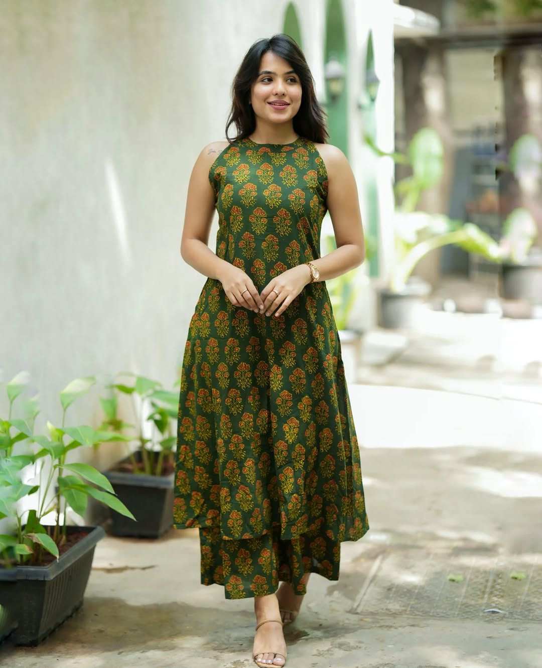 Forest Green Cotton Floral Print Sleeveless Kurta & Palazzo Co-ord Set For Women